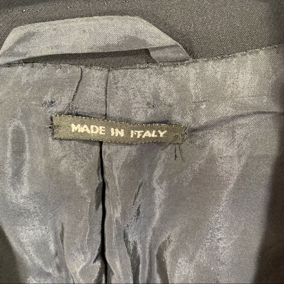 Giorgio Armani Men’s Suit Jacket. - Picture 4 of 6